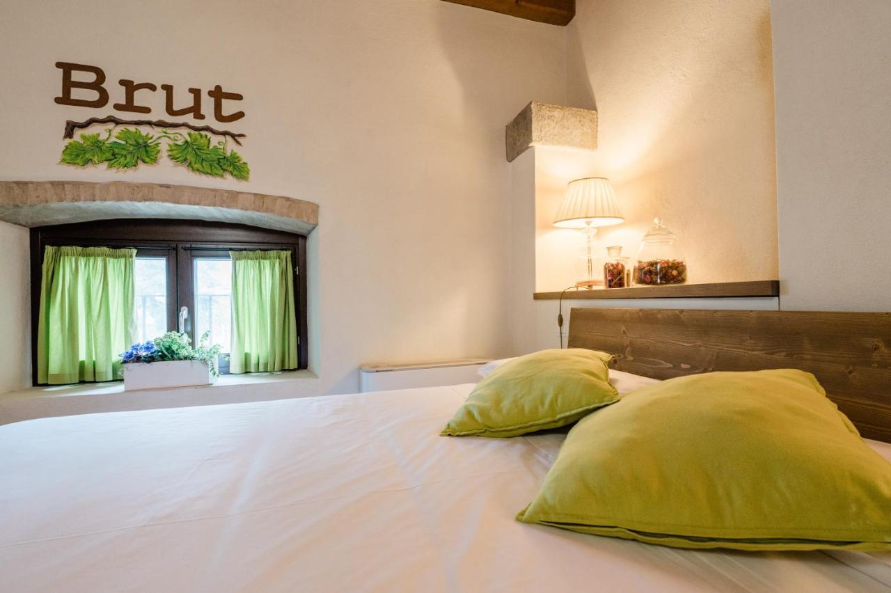 Smart San Martino Hotel Paratico Bagian luar foto