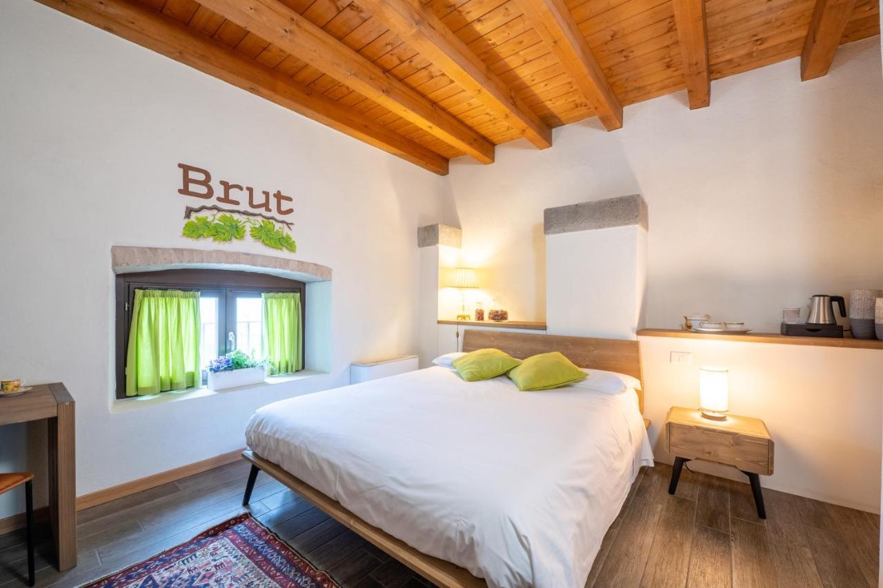 Smart San Martino Hotel Paratico Bagian luar foto