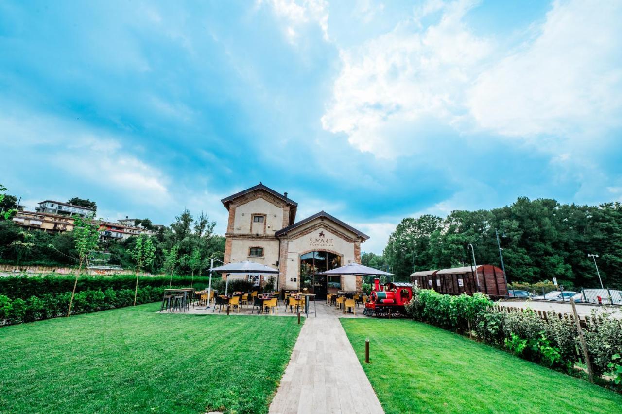 Smart San Martino Hotel Paratico Bagian luar foto